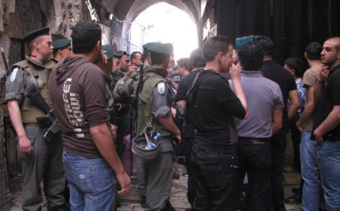 خلال ملاحقة قوات الاحتلال لحراس المسجد الأقصى المبارك