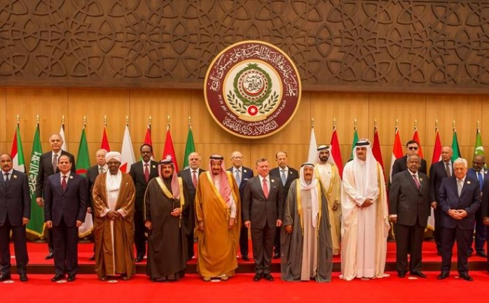 لقطة تذكارية للقادة قبيل افتتاح أعمال القمة العربية
