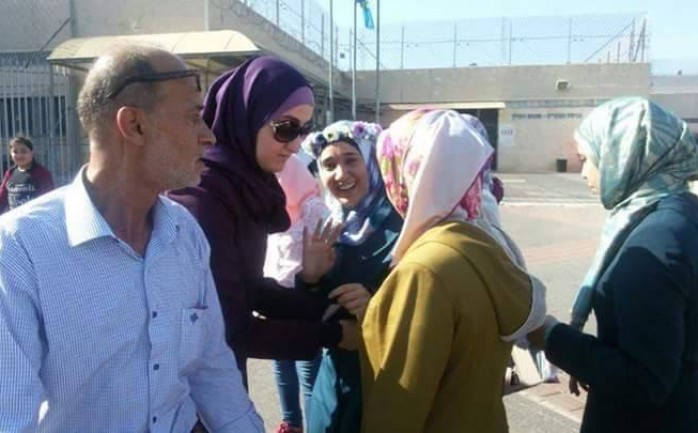 أفرجت قوات الاحتلال الإسرائيلي، مساء الاثنين، عن الصحفية سماح علاء الدين دويك &quot;25 عامًا&quot; من مدينة القدس المحتلة بعد انتهاء مدة محكوميتها البالغة ستة أشهر.

وقالت مصادر محلية إن &quo