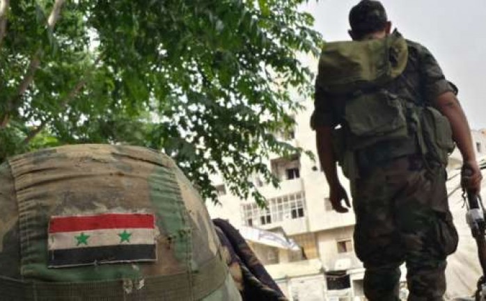 قتل 9 من الجيش السوري اليوم الأربعاء، وإصابة العشرات بجروح مختلفة كحصيلة أولية جراء انفجار في منطقة حرستا بالقرب من العاصمة السورية دمشق. 

قامت مجموعات المعارضة المسلحة المتحصنة في منطقة ح