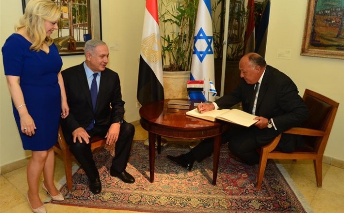 قال رئيس وزراء الاحتلال الإسرائيلي،&nbsp;بنيامين نتنياهو إن التعاون مع جمهورية مصر ذخر لإسرائيل أمنيًا ودوليًا.

وأضاف نتنياهو في مستهل جلسة كتلة &quot;الليكود&quot; البرلمانية، مساء