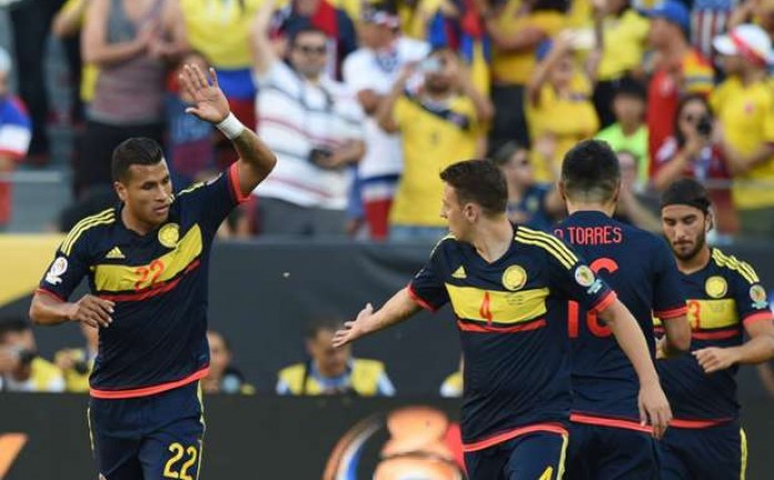 تغلب المنتخب الكولومبي على نظيره الأميركي بنتيجة 2- فجر السبت في المباراة الافتتاحية لبطولة كأس أمم أميركا الجنوبية &quot;كوبا أميركا&quot;.

سجل هدفي كولومبيا المدافع كريستيان زاباتا 8، وجيم
