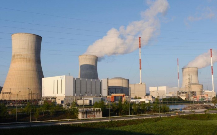 قالت وكالة الأنباء الفرنسية، ظهر اليوم الخميس، أن انفجاراً وقع في أحد المفاعلات النووية في شمالي البلاد.

ذكرت الوكالة، أن الانفجار وقع في إحدى غرف المحركات بعيدا عن موقع المواد النووية، لمفا