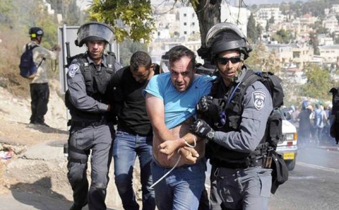 اعتقلت قوات الاحتلال الإسرائيلي اليوم الاثنين، ثلاثة شبان من بلدة بيت فجار جنوب بيت لحم وشابين من مدينة طولكرم.

