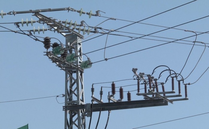 أعلنت شركة توزيع الكهرباء في قطاع غزة مساء اليوم الجمعة عن تعطل خطوط الكهرباء المصرية المغذية لمحافظة رفح جنوب القطاع بشكل مفاجئ.

وأفاد مسؤول العلاقات العامة والاعلام في الشركة طارق