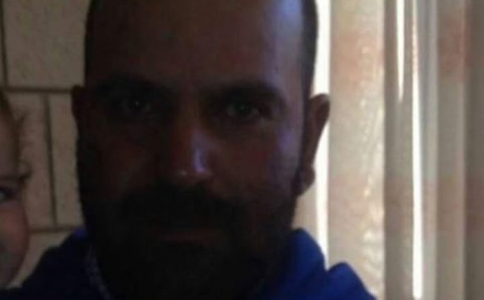 استشهد&nbsp; الشاب إياد زكريا حامد (36 سنة) بعد اطلاق جنود الاحتلال المتمركزين داخل البرج العسكري المقام على مدخل قرية سلواد شمال مدينة رام الله، النار عليه وفق مصادر أمنية.

