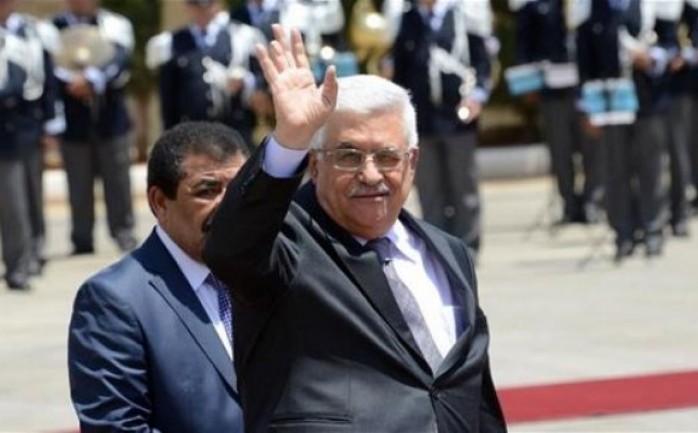 وصل الرئيس محمود عباس مساء اليوم الاثنين إلى العاصمة البولندية وارسو، في زيارة رسمية تستمر 3 أيام.

وسيلتقي عباس الرئيس البولندي أندجي دودا وعددا من المسؤولين بحسب وكالة الأنباء الرسمية.