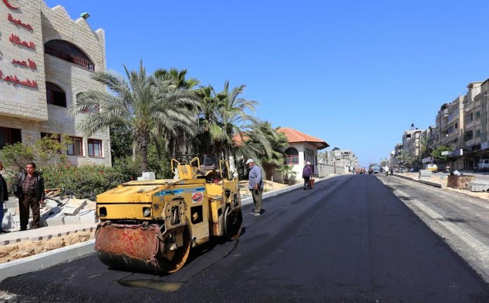 أنهت بلدية خان يونس جنوب محافظات غزة تنفيذ &quot;5&quot; مشاريع بقيمة &quot;600&quot; ألف دولار أنجزت معظمها خلال شهري أغسطس وسبتمبر وذلك ضمن إحداثيات خطتها التنموية الاستراتيجية للعام 2015.

