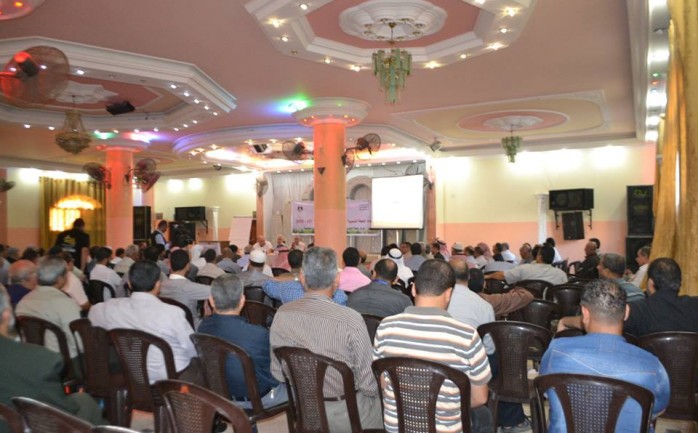 عقدت بلدية النصيرات وسط قطاع غزة أمس السبت، لقاءاً مجتمعياً حضره عدد كبير من الشخصيات الاعتبارية والوجهاء والمخاتير والمختصين، بهدف اعداد خطة النصيرات الاستراتيجية والتنموية 2017-2020م.

ورحب