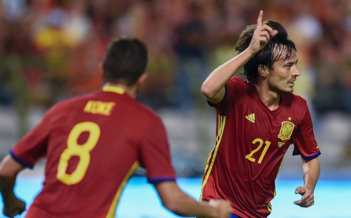 حقق المنتخب الإسباني فوزاً سهلاً على ضيفه المقدوني 4-0 في المباراة التي جمعتهما لحساب الجولة الرابعة من منافسات المجموعة السابعة من التصفيات الأوروبية المؤهلة لكأس العالم 2018.

ونجح "المات