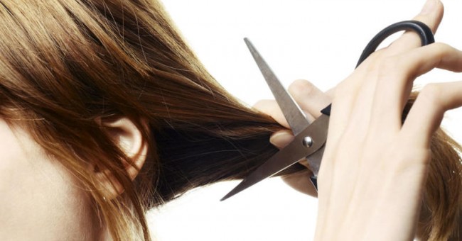 Výklad sna o strihaní končekov vlasov
