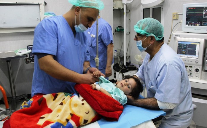 زراعة القوقعة في مستشفى الهلال الاحمر الفلسطيني