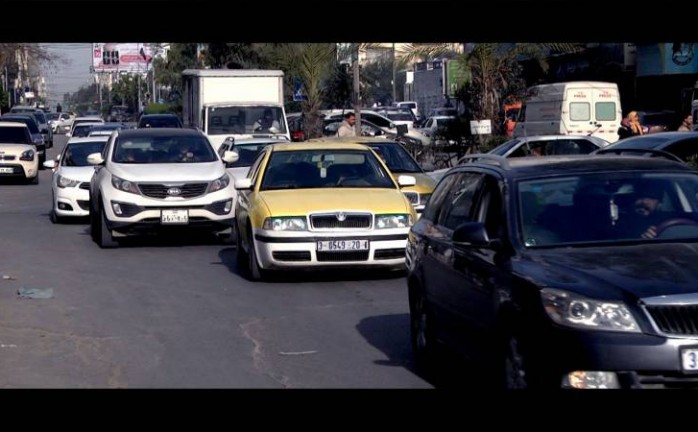 سائقو مركبات "الديزل" في غزة : رسوم الترخيص أرهقتنا 