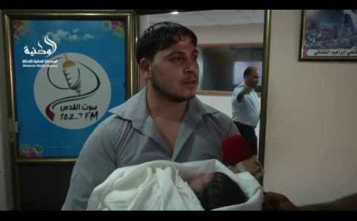 في غزة.. أب يفقد طفلته أمام عينيه