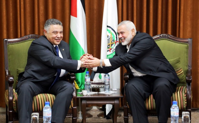 قيادة حماس بزعامة هنية تلتقي الوفد الأمني المصري في غزة
