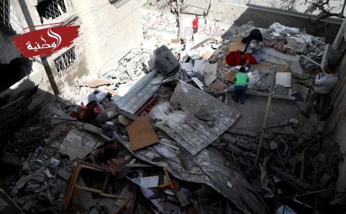 آثار قصف الاحتلال منزل عائلة مهنا وسط غزة