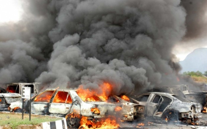 قتل، مساء الخميس 15 شخصًا على الأقل بانفجار خمسة سيارات مفخخة في مناطق متفرقة في العاصمة العراقية بغداد.