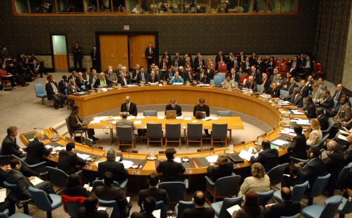 ناقش مجلس الأمن الدولي مساء الأربعاء، في جلسة عقدت وراء أبواب مغلقة، الخطة الإسرائيلية لبناء 2500 وحدة سكنية جديدة في الضفة الغربية، ولم يتخذ المجلس أي قرار بشأنه.

