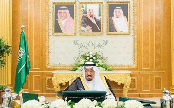 أعلن الديوان الملكي السعودي، اليوم السبت، وفاة الأمير تركي بن عبدالعزيز آل سعود عن عمر ناهز 84 عاما.

والأمير تركي المولود سنة 1932، هو شقيق خادم الحرمين الشريفين الملك سلمان بن عبد العزيز 