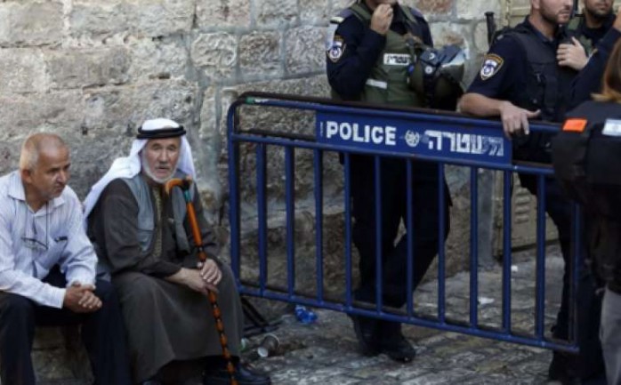 قالت دائرة الأوقاف الإسلامية في القدس، إن قوات الاحتلال الإسرائيلي اعتقلت اليوم ثلاثة من الموظفين التابعين لها من مكا