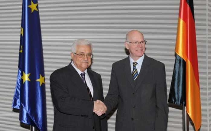 الرئيس عباس مع رئيس البرلمان الألماني