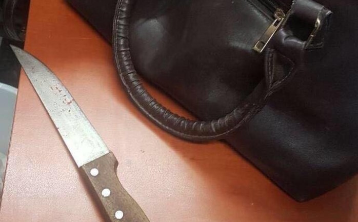 السكين الذي زعم الاحتلال العثور عليها داخل حقيبة السيدة
