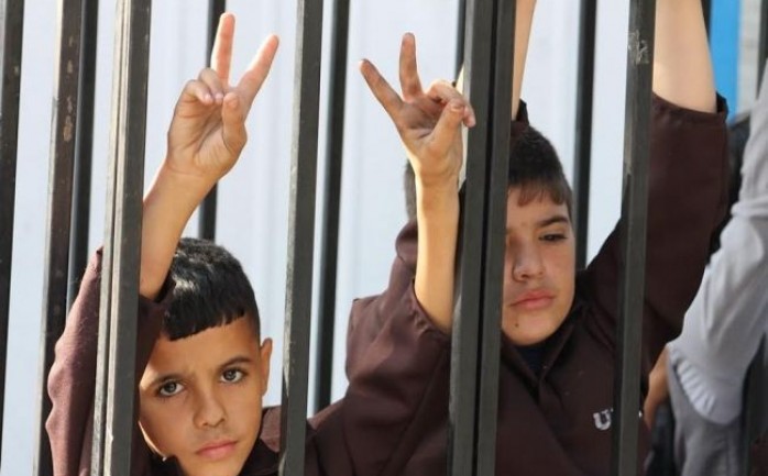 معاناة الأسرى الأطفال في سجون الاحتلال الإسرائيلي