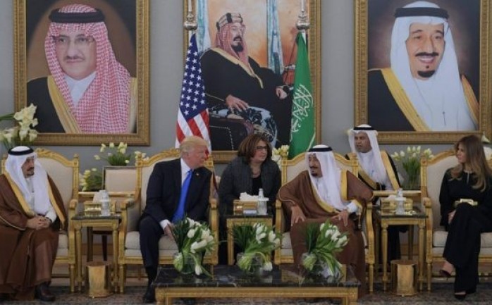 يلتقي الرئيس الأمريكي ترامب بملك السعودية، سلمان بن عبد العزيز، السبت في قمة ثنائية
