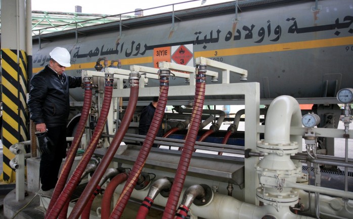 ضخ كميات من الوقود لمحطات غزة