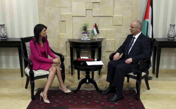 رئيس الوزراء رامي الحمد الله، يستقبل سفيرة الولايات المتحدة الامريكية في الامم المتحدة نيكي هيلي، بحضور القنصل الامريكي العام في القدس دونالد بلوم