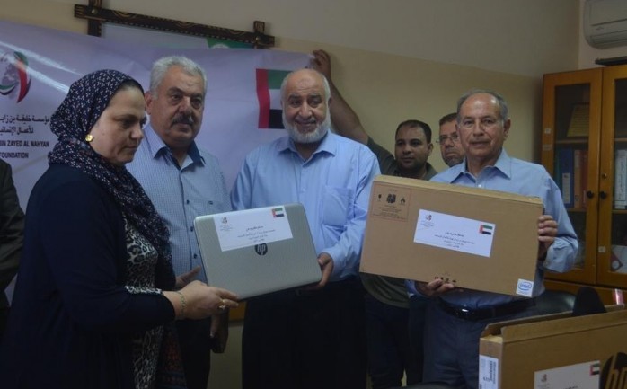 جانب من زيارة كتلة فتح البرلمانية لمستشفى الدرة للأطفال بغزة