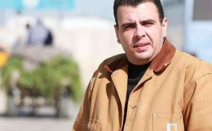 الصحفي فؤاد جرادة المعتقل منذ 66 يوماً لدى الأجهزة الأمنية في غزة