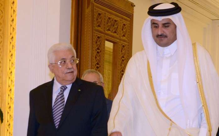 أمير قطر والرئيس محمود عباس