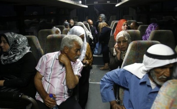 أهالي الأسرى بغزة يزورون 34 معتقلاً في "نفحة"