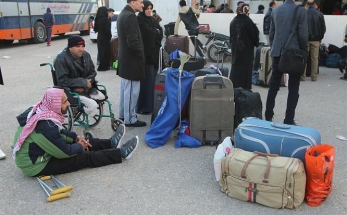 غادر 669 مسافراً، أمس السبت، قطاع غزة عبر معبر رفح البري، بعد فتحه لثلاثة أيام أمام حركة المسافرين في كلا الاتجاهين.

