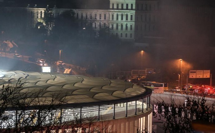 أعلن وزير الداخلية التركي سليمان صويلو اليوم الأحد، مقتل 29 شخصًا جرّاء &quot;التفجيرين الإرهابيين&quot; اللذين وقعا مساء السبت، في مدينة اسطنبول.

وبحسب وكالة 