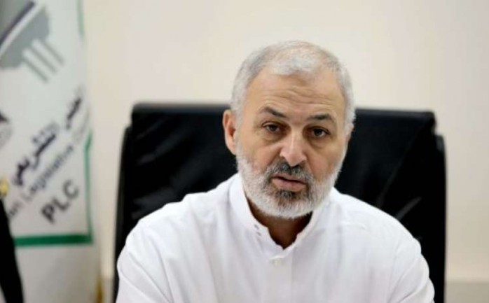 قال رئيس اللجنة القانونية في المجلس التشريعي محمد فرج الغول إن تصريحات النائب العام في الضفة  أحمد براك والذي حول تنفيذ حكم الإعدام بغزة سياسية بامتياز.