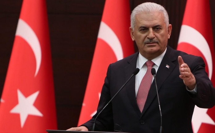 أعلن رئيس الوزراء التركي بن علي يلدرم أن بلاده "ستضطلع بدور أكثر فعالية" في الأزمة السورية، كما أكد أن الولايات المتحدة "شريك إستراتيجي لـتركيا وليست عدونا".
