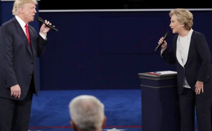 تبادل المرشحان في الانتخابات الرئاسية الأمريكية هيلاري كلينتون ودونالد ترامب اتهامات وانتقادات لاذعة خلال ثاني مناظرة تجرى بينهما.

