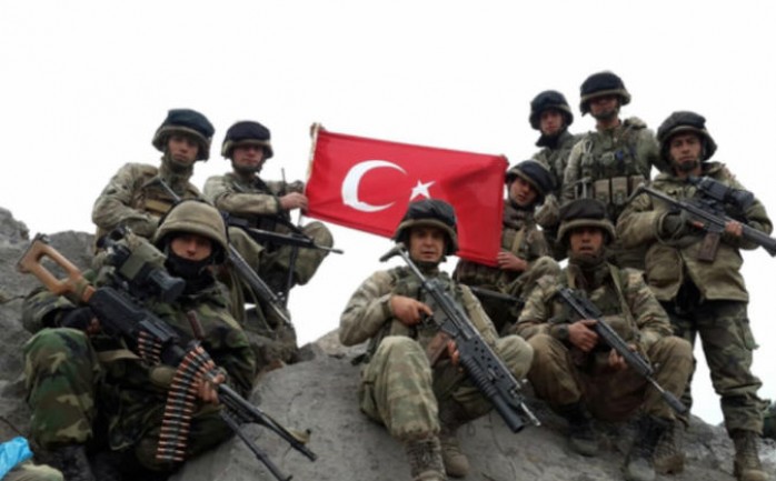 ذكرت وسائل إعلام رسمية اليوم الأربعاء، أن تركيا تسعى إلى تجنيد أكثر من 30 ألف عسكري لكي يحلوا مكان الذين اعتقلوا أو سرحوا في إطار حملات اعتبرتها أنقرة &quot;تطهيرا للجيش&quot; عقب الانقلاب ال