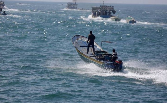 صيادون في عرض بحر قطاع غزة