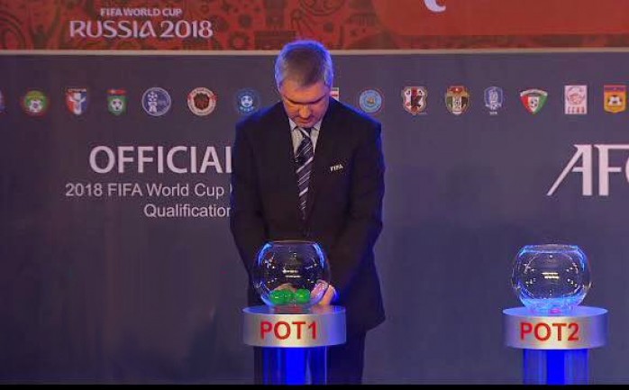 أسفرت قرعة الدور الثالث من التصفيات الآسيوية المؤهلة إلى نهائيات كأس العالم عام 2018 في روسيا، عن مواجهات نارية للمنتخبات العربية في القرعة التي جرت اليوم الثلاثاء، في مقر الاتحاد الآسيوي بال