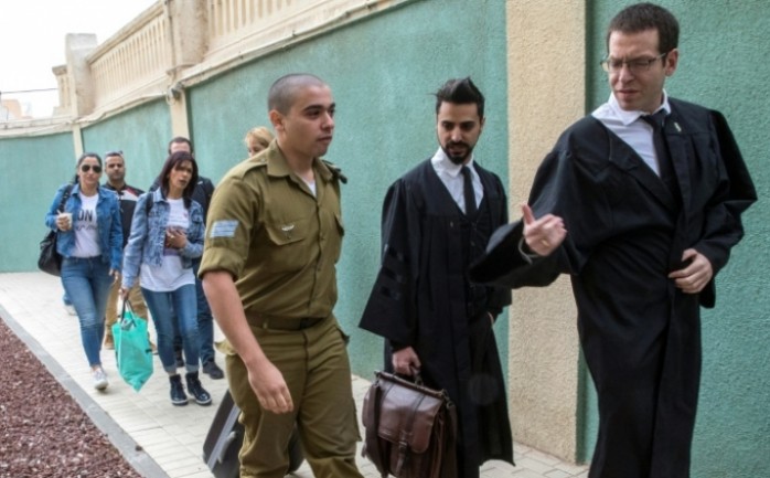 تعقد المحكمة العسكرية الإسرائيلية اليوم الأربعاء جلسة للنطق بالحكم على الجندي اليؤور ازاريا، عقب 9 أشهر من قيامه بإعدام الشهيد عبد الفتاح الشريف بالخليل.

وستقر
