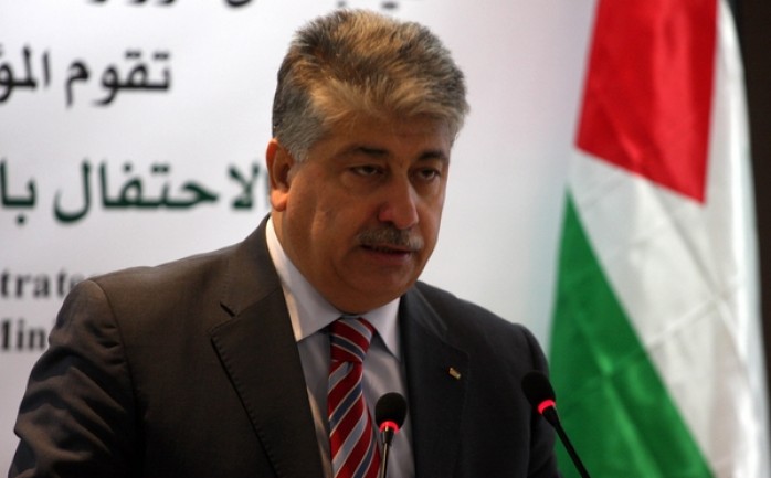 قال عضو اللجنة التنفيذية لمنظمة التحرير أحمد مجدلاني، إنه لا يوجد تحرك سويسري حول عقد مؤتمر دولي يجمع العديد من الأطراف لبحث المصالحة الفلسطينية.