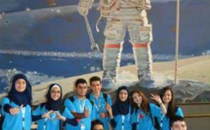 استضافت وكالة الفضاء الدولية &quot;ناسا&quot; 11 تلميذا فلسطينيًا عاشوا لحظات مثيرة داخل اروقة الوكالة، وتعرفوا على أسرار الفضاء التي ترصد بأحدث المعدات التكنولوجية، على مدار عشرة أيام.

وتأت