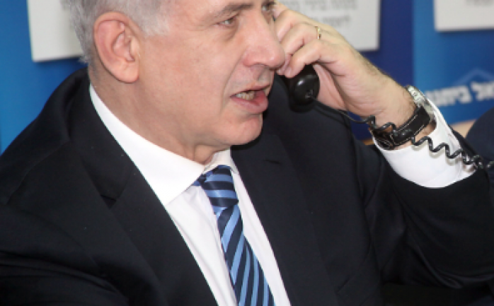استدعى رئيس الوزراء الإسرائيلي بنيامين نتنياهو مساء الأربعاء، السفير الإسرائيلي لدى اليونسكو " للتشاور"، إثر قرار التصويت الجديد اليوم حول مدينة القدس المحتلة.

