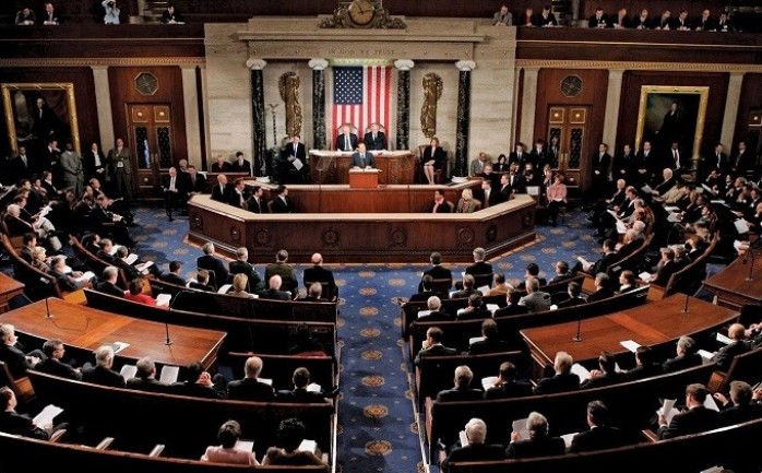 من المتوقع أن يصوت مجلس النواب الأمريكي &quot;الكونغرس&quot; اليوم الخميس، على مشروع قرار يعرب عن تأييد الولايات المتحدة الأمريكية لإسرائيل.

وقالت الإذاعة الإس