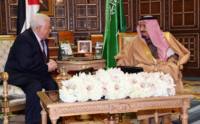 أكد خادم الحرمين الشريفين الملك سلمان بن عبد العزيز آل سعود، أن المملكة موقفها ثابت تجاه الشعب الفلسطيني وتدعمه في كافة المجالات والمحافل الدولية.

وجاء ذلك، خل