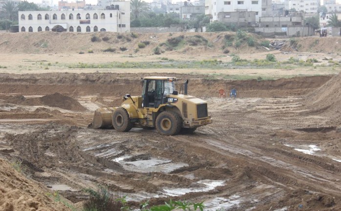 ذكرت لجنة طوارئ الشتاء التابعة لبلدية غزة، أن فرق وطواقم الطوارئ تعاملت مع نحو 150 إشارة وشكوى حول طفح مياه الصرف الصحي وغرق شوارع وتجمع مياه الأمطار وانهيارات أرضية في بعض الشوارع الت