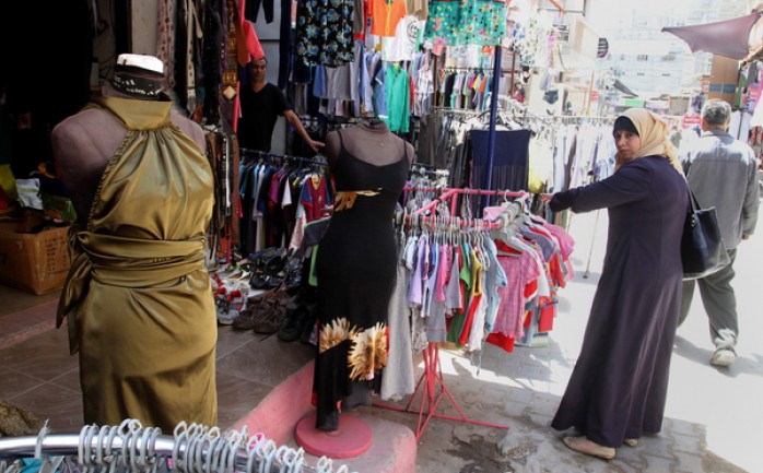 سجل الرقم القياسي لأسعار المستهلك في فلسطين ارتفاعاً بنسبة 0.28% خلال شهر نيسان 2016 مقارنة مع شهر آذار 2016، بواقع 1.35% في قطاع غزة، في حين سجل الرقم القياسي انخفاضاً مقداره 0.56% في القدس،